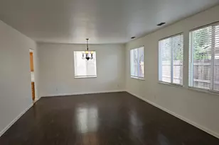 35 Klondike Ct, Sacramento, CA 95835 - Photo 2