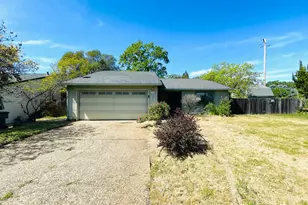 1465 Wimbledon Dr, Auburn, CA 95603 - Photo 1