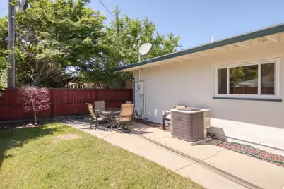 1118 Oxford Way, Stockton, CA 95204 - Photo 36
