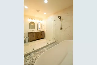 1118 Oxford Way, Stockton, CA 95204 - Photo 24