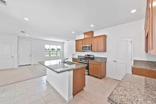 4509 Blackrock Dr, Sacramento, CA 95834 - Photo 16