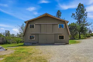 12753 S Ponderosa Way, Grass Valley, CA 95945 - Photo 2