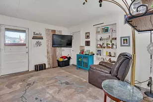 45777 Valeria Ave, Dos Palos, CA 93620 - Photo 22