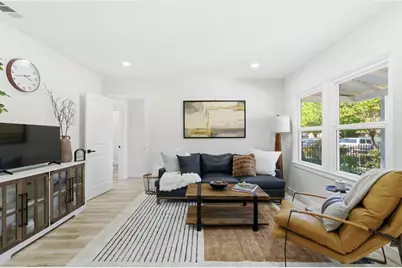 3700 24th Avenue, Sacramento, CA 95820 - Photo 10