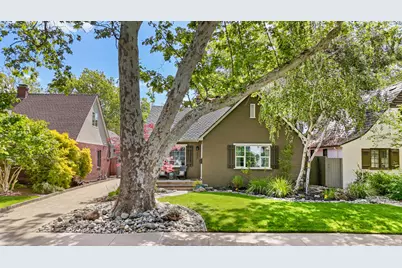 733 35th Street, Sacramento, CA 95816 - Photo 2
