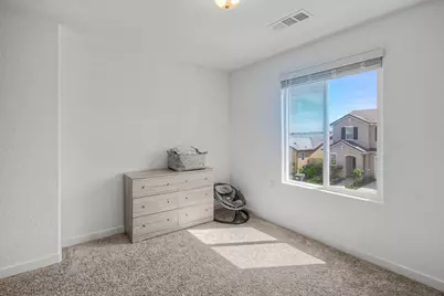 1183 Ponderosa Way, Madera, CA 93636 - Photo 18