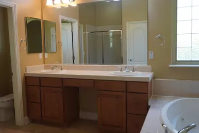 1593 Diamond Woods Circle, Roseville, CA 95747 - Photo 32