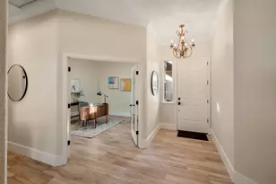 201 Heredia Ct, Roseville, CA 95747 - Photo 18