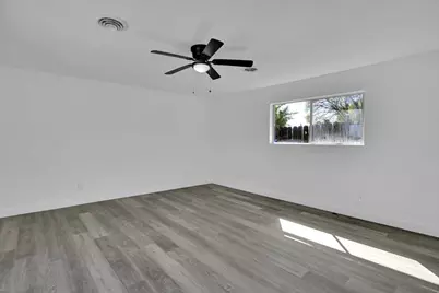 4457 College Way, Olivehurst, CA 95961 - Photo 14