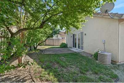 9795 W Taron Dr, Elk Grove, CA 95757 - Photo 52