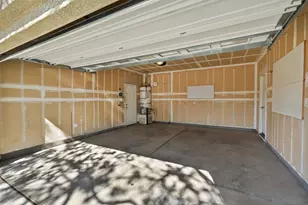 9795 W Taron Dr, Elk Grove, CA 95757 - Photo 58