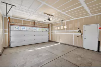 9795 W Taron Dr, Elk Grove, CA 95757 - Photo 60