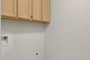 9795 W Taron Dr, Elk Grove, CA 95757 - Photo 48