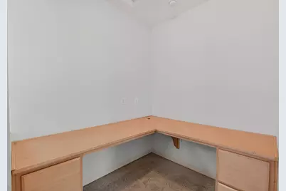 9795 W Taron Dr, Elk Grove, CA 95757 - Photo 30