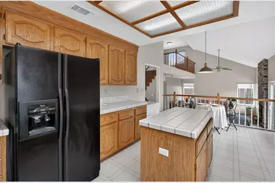 9083 Fanega Court, Elk Grove, CA 95758 - Photo 14