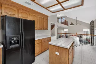 9083 Fanega Ct, Elk Grove, CA 95758 - Photo 14