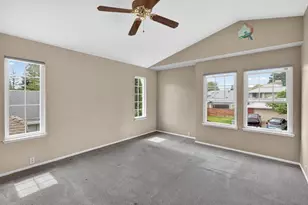 9083 Fanega Ct, Elk Grove, CA 95758 - Photo 46