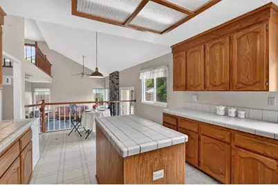 9083 Fanega Court, Elk Grove, CA 95758 - Photo 12