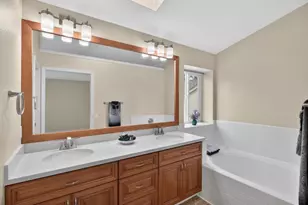 9083 Fanega Ct, Elk Grove, CA 95758 - Photo 50