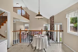 9083 Fanega Ct, Elk Grove, CA 95758 - Photo 16