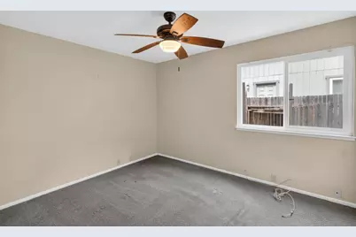 9083 Fanega Court, Elk Grove, CA 95758 - Photo 18