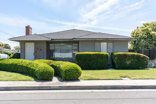 1502 Paradise Ln, Los Banos, CA 93635 - Photo 1