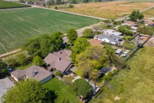 300 N Berry Rd, Tipton, CA 93272 - Photo 46