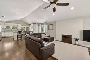 3925 Talmage Ct, Sacramento, CA 95827 - Photo 4