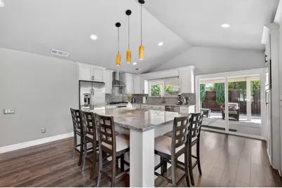 3925 Talmage Court, Sacramento, CA 95827 - Photo 8