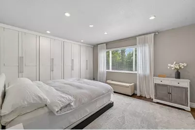 3925 Talmage Court, Sacramento, CA 95827 - Photo 20