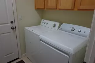 30 W Wing Ct, Elk Grove, CA 95758 - Photo 8