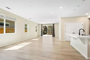 8250 Courage Dr, Sacramento, CA 95829 - Photo 8