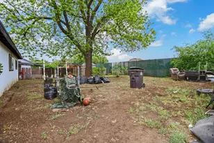 20 Shilling Ave, Lathrop, CA 95330 - Photo 26