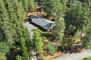 10128 Howe Ave, Grass Valley, CA 95949 - Photo 8
