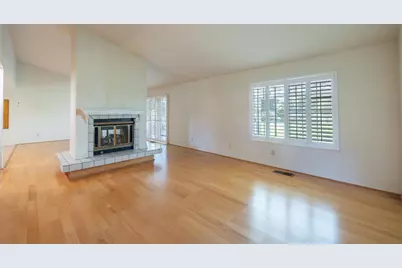 2738 Stony Creek Circle, Acampo, CA 95220 - Photo 10