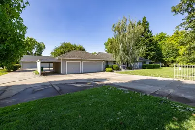 2738 Stony Creek Circle, Acampo, CA 95220 - Photo 2