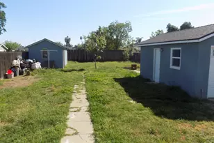 307 E Malone St St, Stratford, CA 93230 - Photo 6
