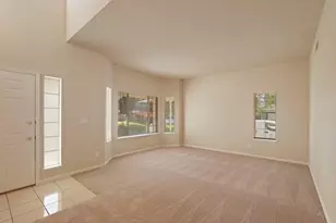 9446 Tuscany Cir, Stockton, CA 95210 - Photo 8