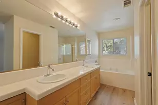 9446 Tuscany Cir, Stockton, CA 95210 - Photo 20