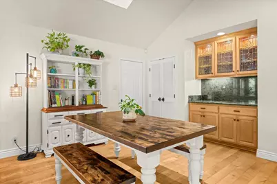 10 Capay Court, Sacramento, CA 95831 - Photo 8