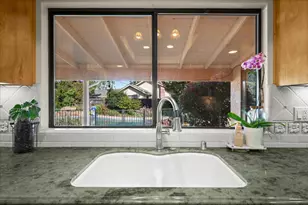 10 Capay Ct, Sacramento, CA 95831 - Photo 10