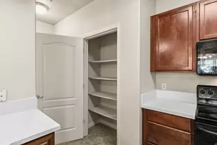 1900 Danbrook Dr, Sacramento, CA 95835 - Photo 4
