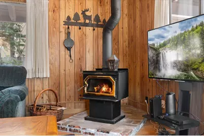 1520 Aztec Way, South Lake Tahoe, CA 96150 - Photo 10