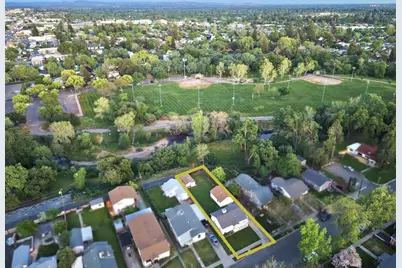 125 Willow, Roseville, CA 95678 - Photo 26