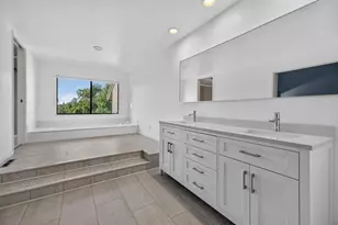1729 Edgebrook Dr, Modesto, CA 95354 - Photo 34