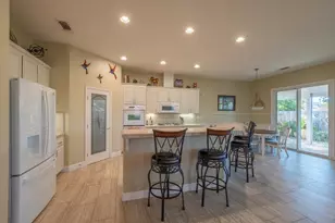 9216 Forestberry Way, El Dorado Hills, CA 95762 - Photo 8