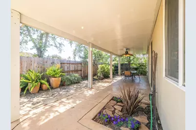 9216 Forestberry Way, El Dorado Hills, CA 95762 - Photo 24