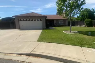 1095 Skyway Ct, Turlock, CA 95380 - Photo 1
