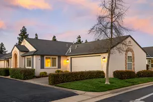 682 Village Dr, Galt, CA 95632 - Photo 4