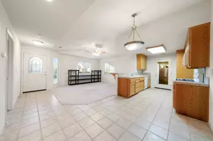 682 Village Dr, Galt, CA 95632 - Photo 18